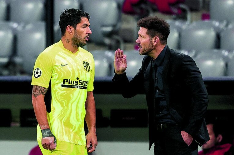 闘争心やプレーの激しさにおいて、スアレスはシメオネ監督と共通点が多い ／ photograph by L’Équipe