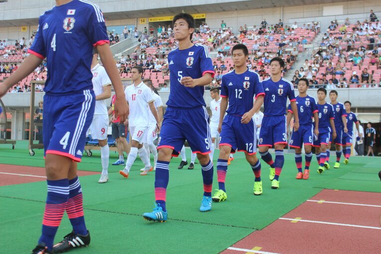 2015年国際ユースサッカーin新潟に出場する冨安健洋（当時高2）©︎Takahito Ando