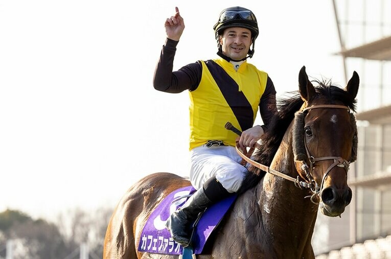 先週末のフェブラリーステークスを制したカフェファラオとルメール騎手 ／ photograph by Photostud