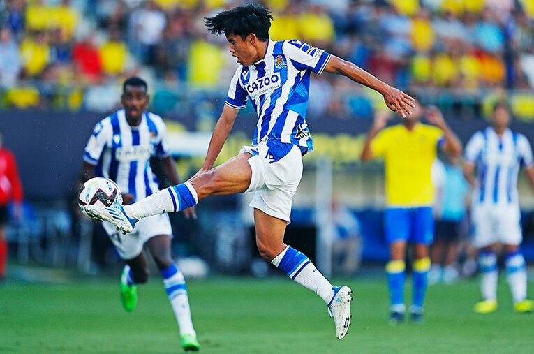 開幕戦でいきなり結果を残した久保建英。とはいえレアル・ソシエダでの競争は続いていくことになりそうだ ／ photograph by Daisuke Nakashima