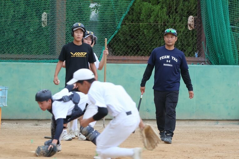 八尾高校の長田監督　©Fumi Sawai