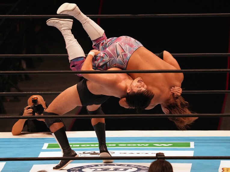 成田蓮のフィッシャーマンズ・スープレックス