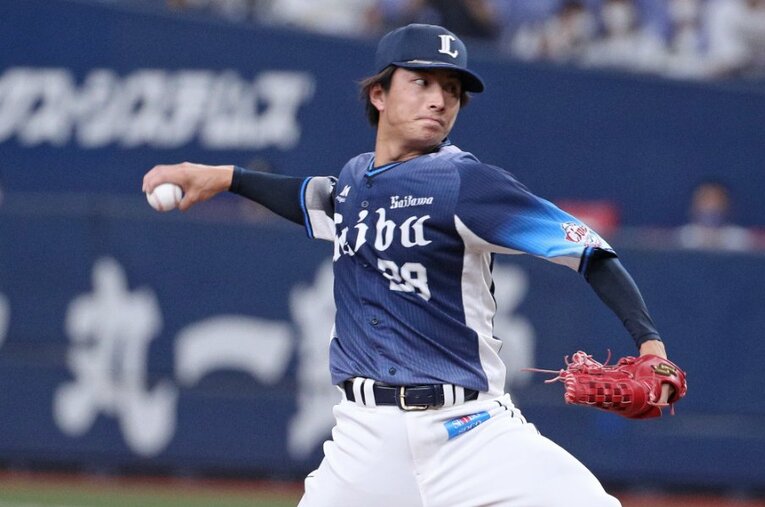 ライオンズファンは森脇復活の日を待ち望んでいる ／ photograph by JIJI PRESS