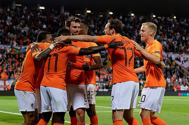 ロシアW杯出場権を逃すなど低迷していたオランダだが、アヤックスのCLでの躍進が象徴するように有望株が続々と出てきた。 ／ photograph by Getty Images