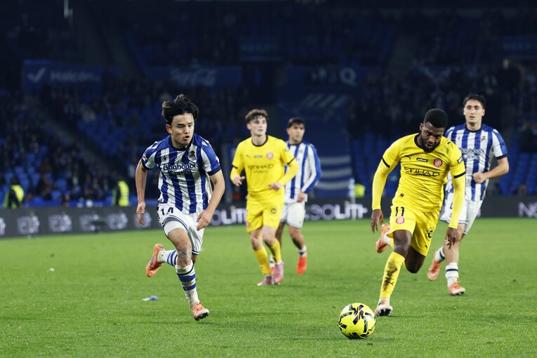 最終盤、サイド突破からチャンスを演出したが、仲間のシュートは枠を外れてしまった　©Daisuke Nakashima