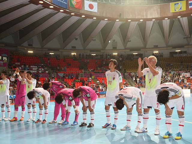 サッカー日本代表が辿った道程へ。フットサルW杯の健闘が残したもの。 フットサル Number Web ナンバー