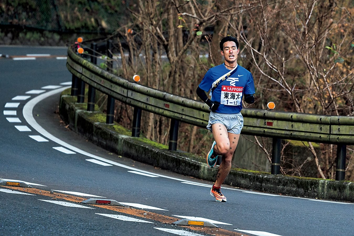 6区を激走する舘澤 ©Nanae Suzuki