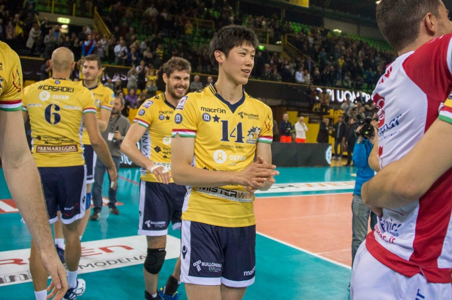 中央大在学時の2014年に初めてイタリアに渡った石川祐希 ©︎Enrico Calderoni/AFLO SPORT