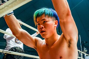 那須川天心「もうやりたくないです（笑）」 格闘技史上初の“1vs3マッチ”はなぜ神童の調子を狂わせたのか