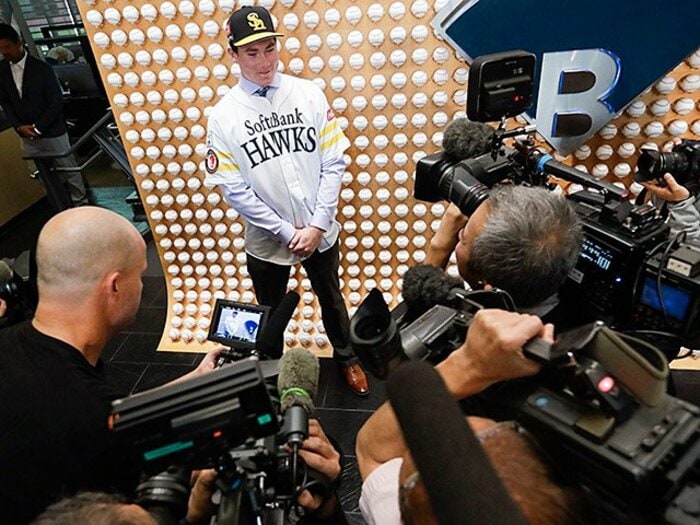 米ドラ1スチュワート入団の決め手は、ホークスの恵まれた三軍制度にあり。＜Number Web＞ photograph by AFLO