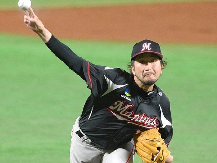 開幕投手は涌井、でもエースは石川?成瀬移籍のロッテを背負うのは誰か。<Number Web> photograph by NIKKAN SPORTS