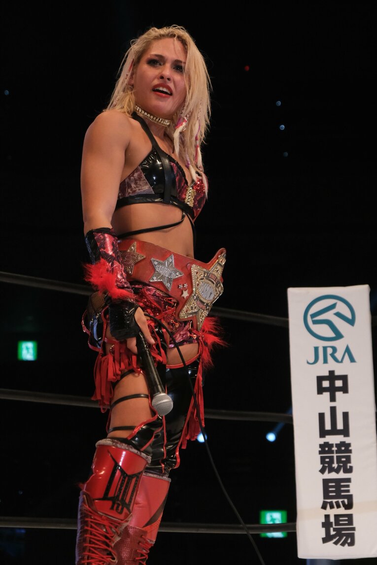 タイトルマッチは“朱里との作品”だった…新王者・ジュリアはスターダムをどう“引っかき回す”のか？ 異例のアピール「全員覚悟しとけよ！」(65)