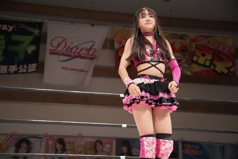 ©ワールド女子プロレス・ディアナ