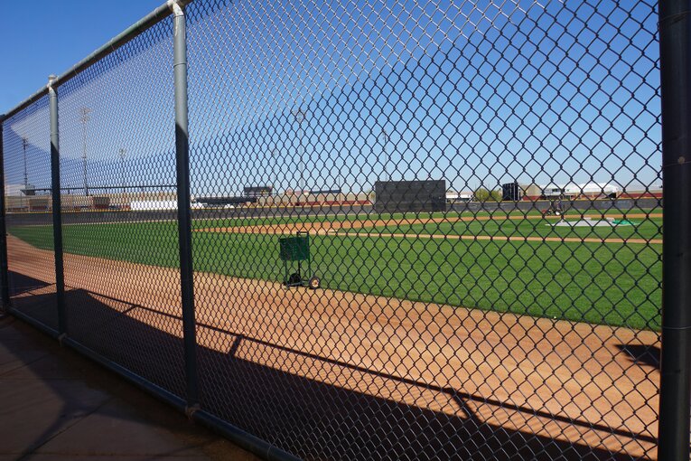 アリゾナにあるキャンプ施設のうちの1つ、ピオリア・スポーツ・コンプレックス。キャンプ期間中、マリナーズとパドレスが本拠地を置く。写真のような練習グラウンドが10個以上ある ©NumberWeb