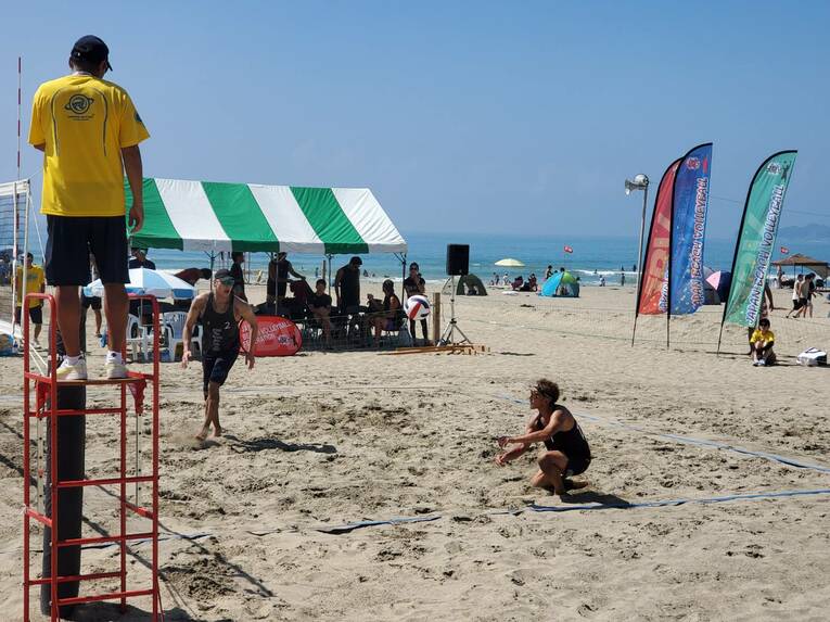 今年８月のルナカップでは初めて清水邦広とコンビを組んで試合に出場した　©︎Shunsaku Sakai