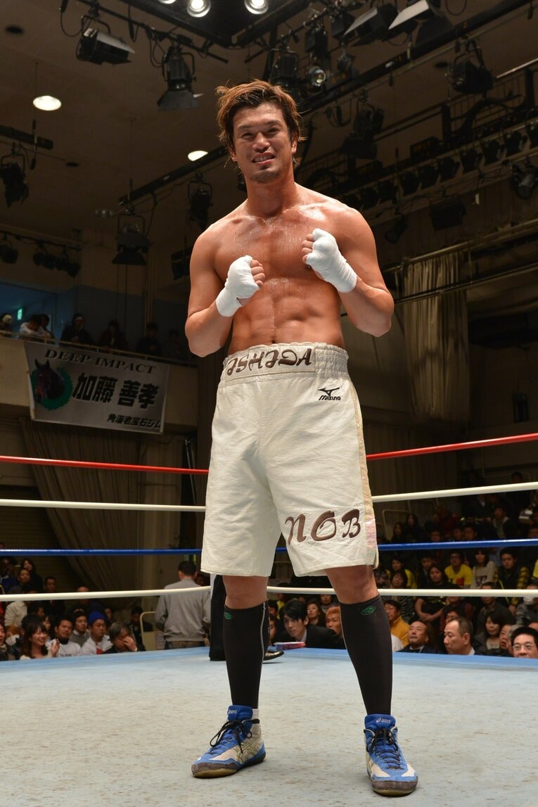 2014年1月、ヘビー級転向査定スパーリングで。同階級としてはかなりスリムな体型だった　©Hiroaki Yamaguchi/AFLO