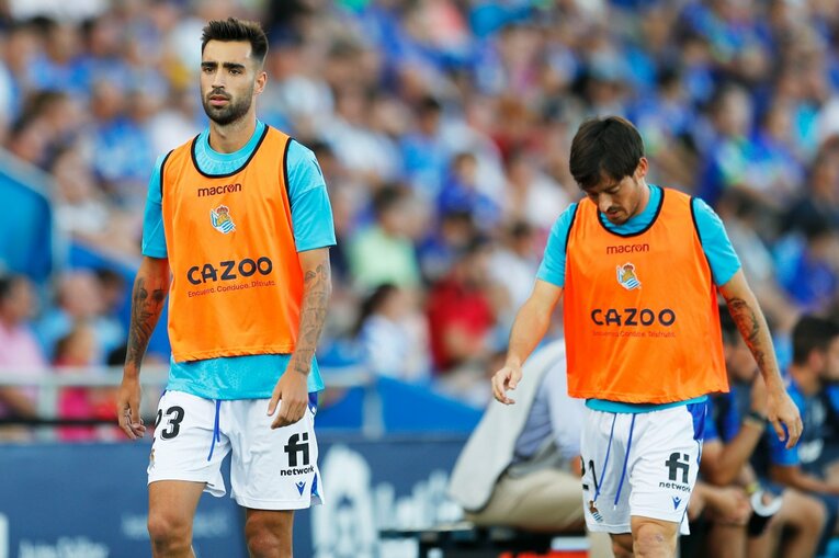 久保建英は「シルバらと共存・連動」が今のソシエダで最適解か　マンU戦勝利から中2日→“トップ下で迷った”古巣戦を撮って気づいたこと(17)