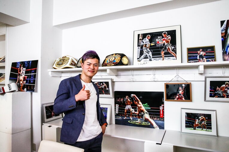 筆者のスタジオにて　©Susumu Nagao