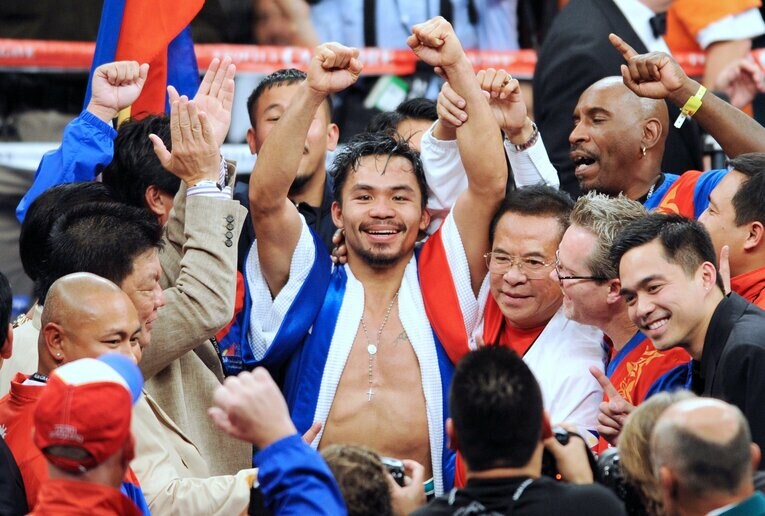 2008年12月、圧倒的不利という前評判を覆しオスカー・デラ・ホーヤを撃破