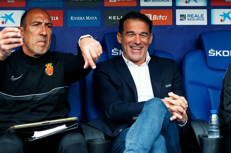 久保建英の祈りと必死さも実らず「先発落ち→6連敗で降格圏」に倒れ込み… 監督解任マジョルカの序列は変わるのか〈撮影者の視点〉(7)