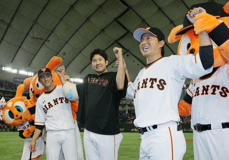 盟友・長野の言葉が菅野の心を動かした　©JIJI PRESS