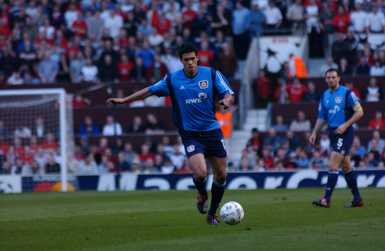 レバークーゼン出身の選手の代表格と言えば、バラックだ　©Takuya Sugiyama