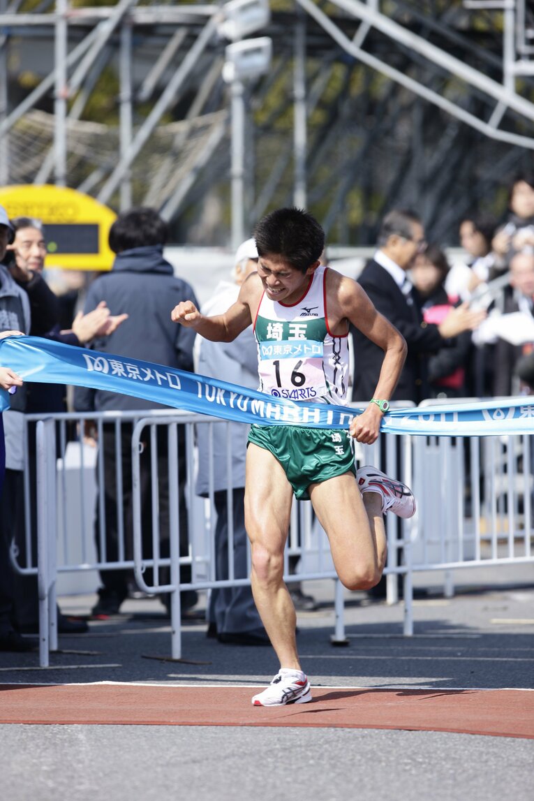 2011年東京マラソンで3位に入った川内