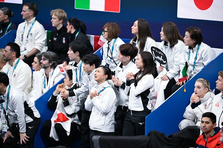 坂本花織の美しい演技…フィギュア団体で銀メダルを獲得した日本チーム　©Asami Enomoto／JMPA