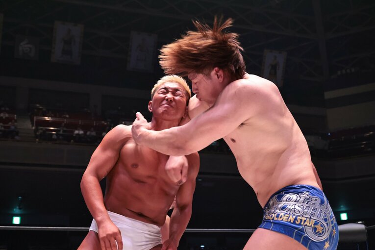 飯伏に立ち向かったGLEAT勢はエル・リンダマンなど20代の選手たちだった　©GLEAT