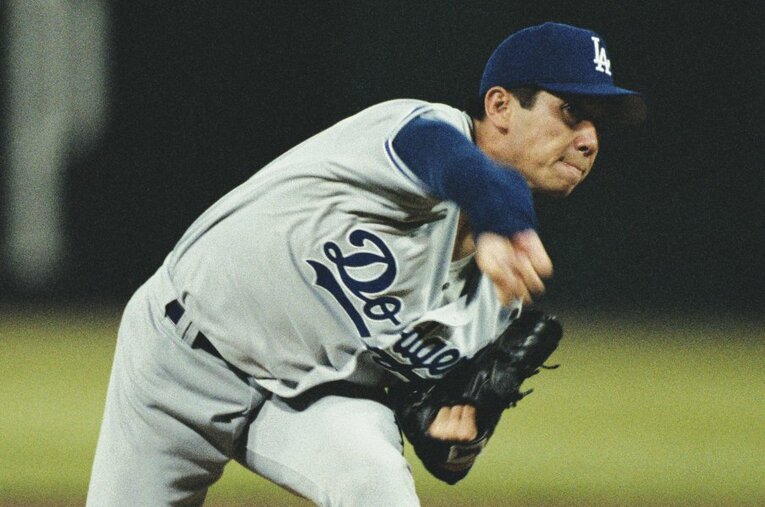 1995年、メジャー1年目から快進撃を続けた野茂英雄。しかし、完封目前だった8月31日のバースデー試合で急遽マウンドを降り… ／ photograph by Koji Asakura