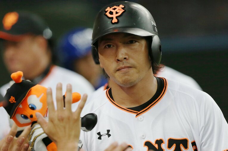 今季限りで現役引退した巨人・長野久義（40歳） ／ photograph by JIJI PRESS