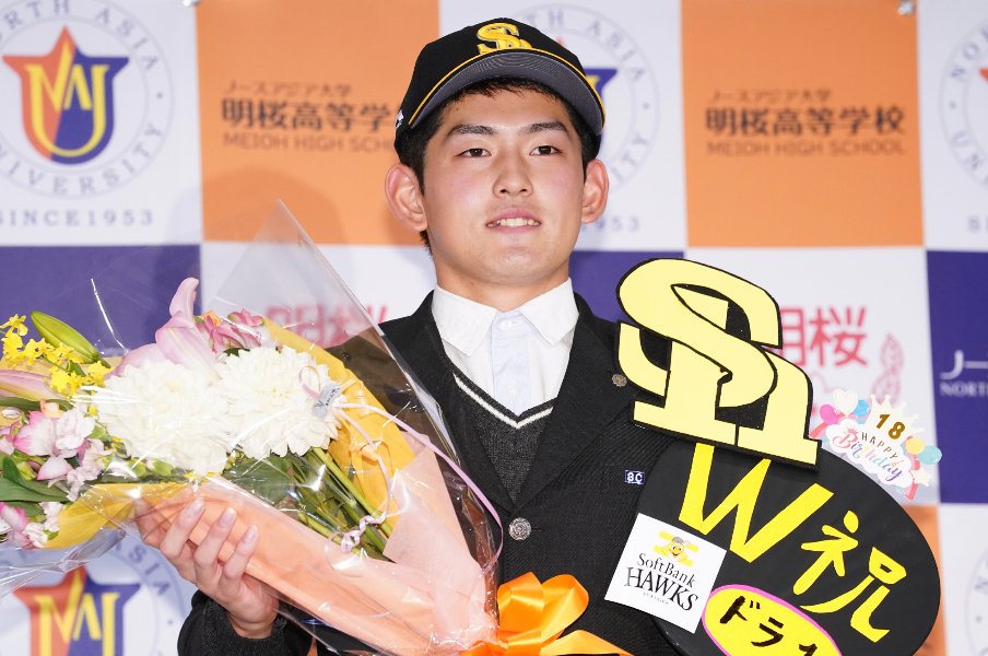 プロ野球スカウトに聞く「今年のドラフト、なぜ“1位指名公言”が西武とホークス2球団だけだった?」ドラフトウラ話《事前指名編》<Number Web> photograph by Sankei Shimbun