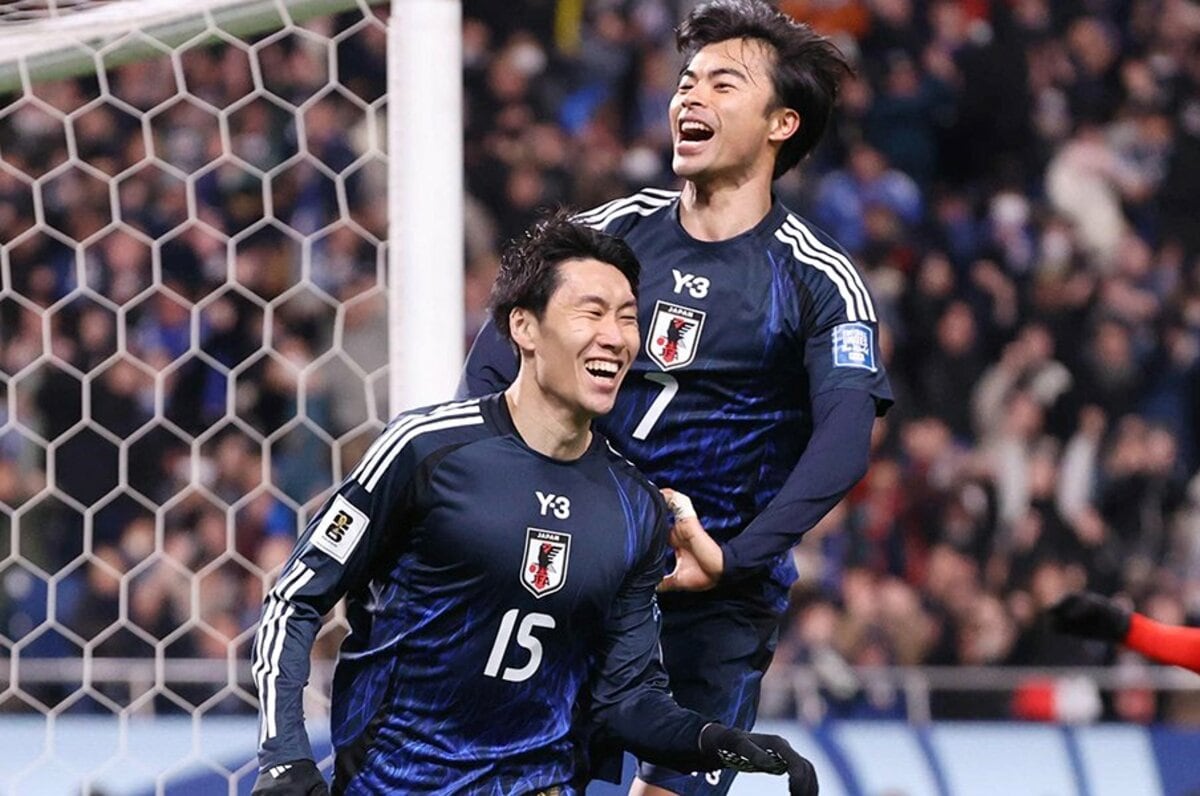 ミトマ巨大フラッグが！」三笘薫欠場ブライトン現地観戦→負けて気づく