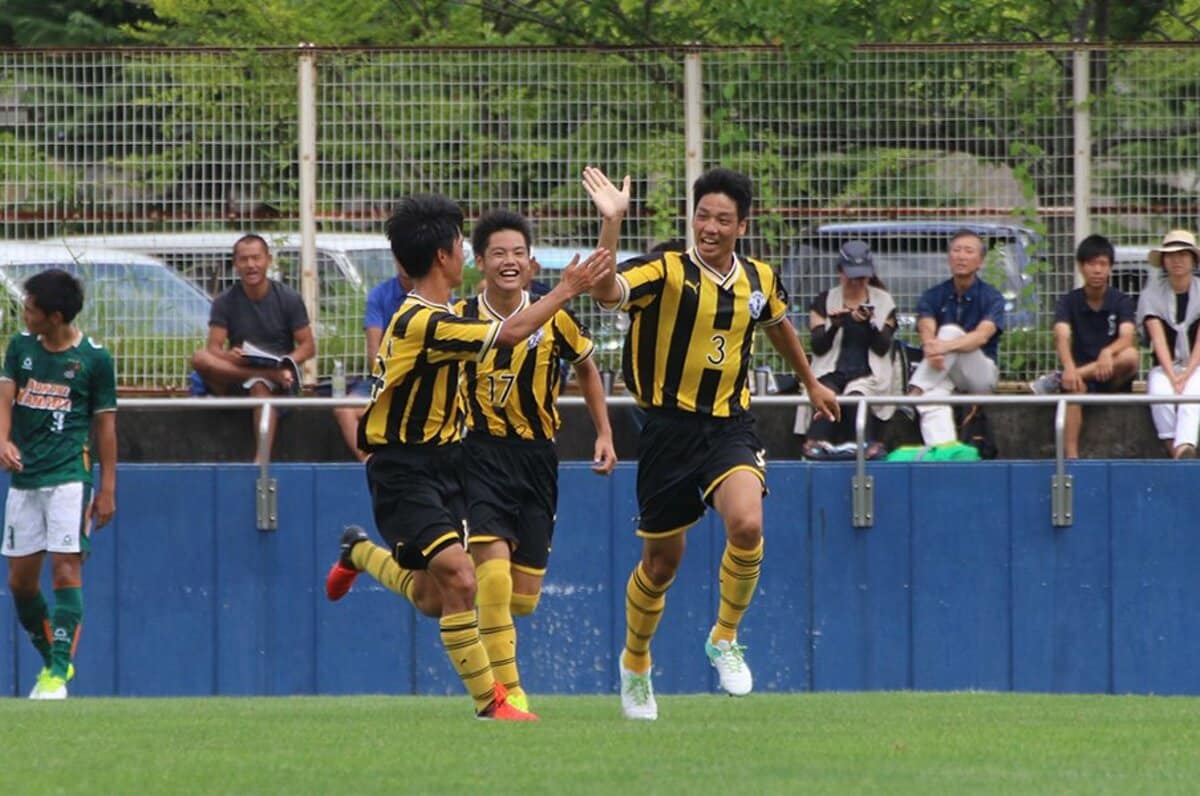 前橋育英が青森山田に半年越し雪辱。選手権の5点差はどう埋まったのか