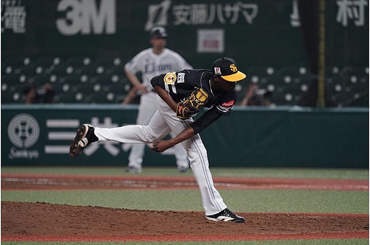 中継ぎで力投を続けるモイネロ©Hideki Sugiyama