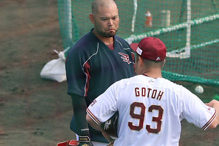 岩見を指導する後藤コーチ©Kou Hiroo