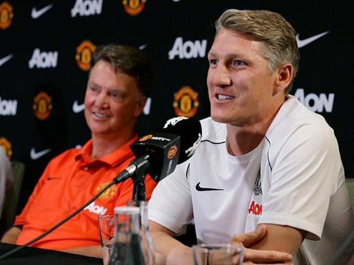 マンU今季の移籍戦略は大型＆的確。“真剣に”優勝を争う布陣が完成間近。＜Number Web＞ photograph by AFLO