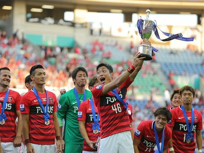 Jリーグ名鑑は密かなるネタの宝庫。「ブーイングスター」って誰でしょう?<Number Web> photograph by J.LEAGUE PHOTOS