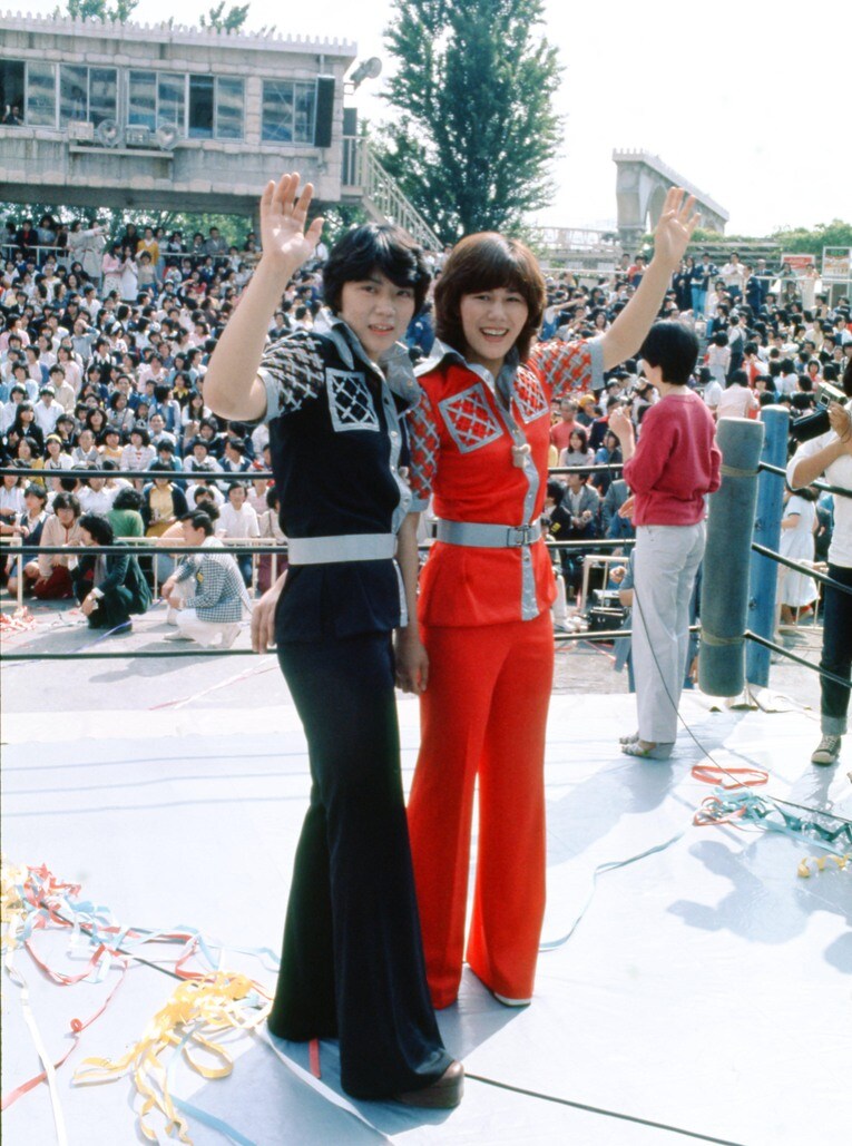 1970年代後半に一世を風靡したビューティ・ペア　©東京スポーツ／アフロ