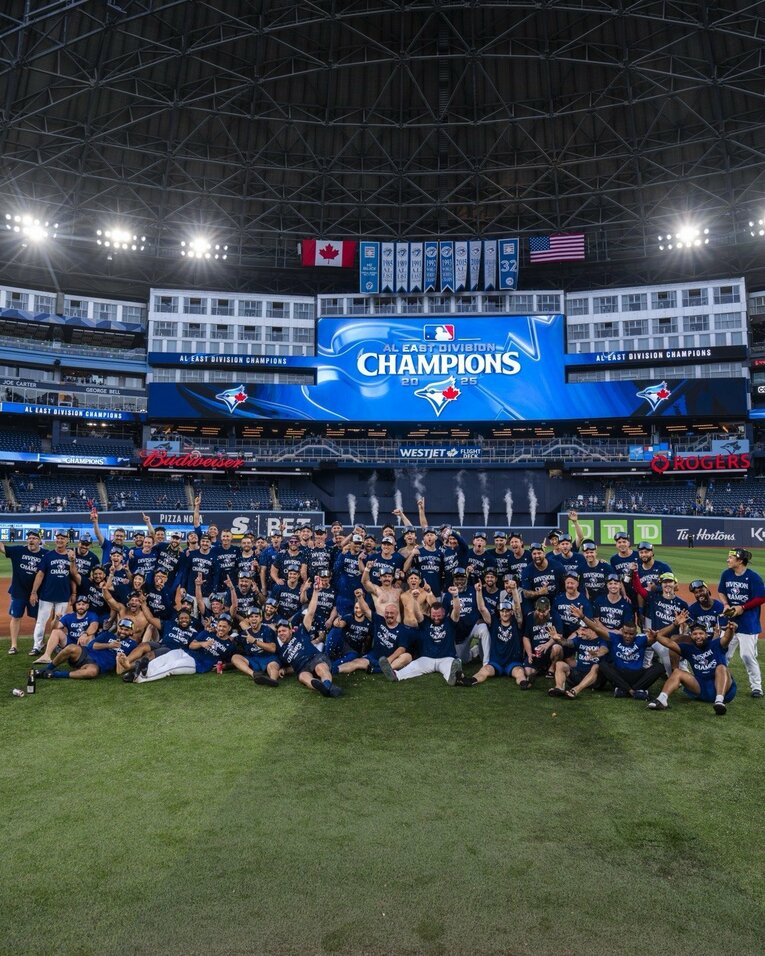 昨季ア・リーグ東地区の最下位だったトロント・ブルージェイズ。大躍進を遂げた1年だった（讃井さん提供）