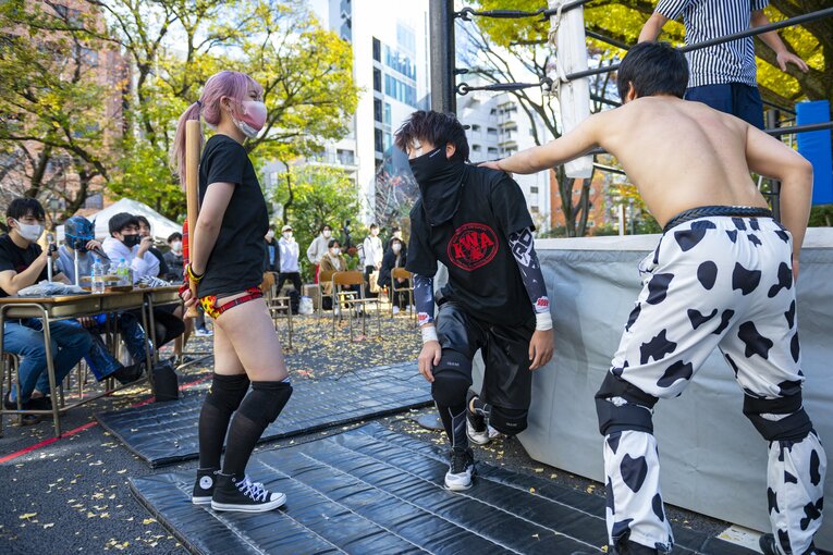 慶應プロレス研究会“唯一の女子学生レスラー”無村架純が“男子相手”に闘う理由「木村花さんみたいに」《特別フォトインタビュー》(71)