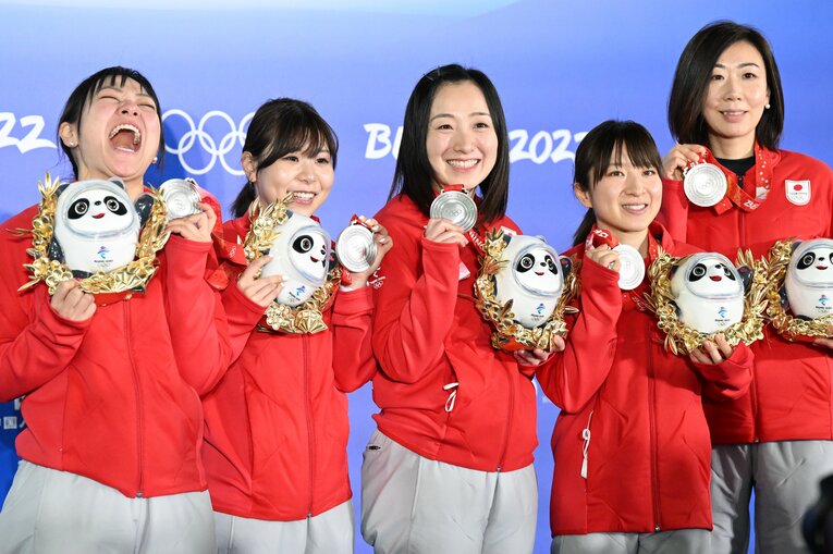 【カーリング女子レア写真】北京五輪でのロコ・ソラーレ…写真は右に続きます　©Naoya Sanuki/JMPA