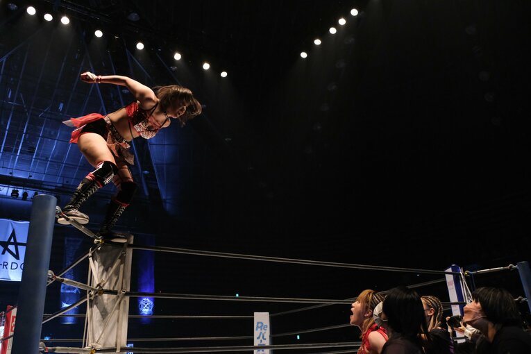 “元アイドルのパワーファイター”ひめか覚醒の日…父の死を乗り越え、スターダムリーグ戦で林下詩美にも勝利「もうクヨクヨしてられない」(36)