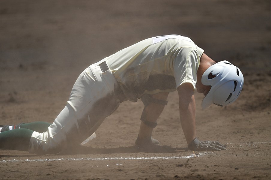 センバツより上手い二塁手がいた。九州にプロスカウトが集まる理由。＜Number Web＞ photograph by Hideki Sugiyama