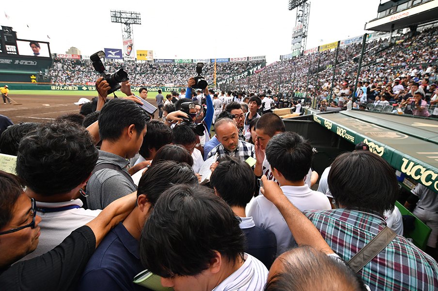 「ニッポンは高校野球の国。嫉妬する」「マンマミーア！」イタリアU-18監督が思わず放送禁止用語「ぼ、暴力？」広陵問題など日本人記者が聞いた＜Number Web＞ photograph by Hideki Sugiyama