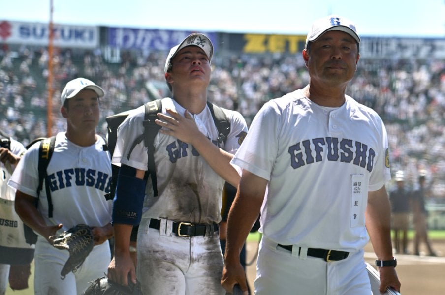 甲子園で躍進した県岐阜商OBが証言「野球部の特別扱いはない」…じつは進学率8割超「“普通の入学”からレギュラーに」公立校が生き残るためのヒント＜Number Web＞ photograph by Hideki Sugiyama
