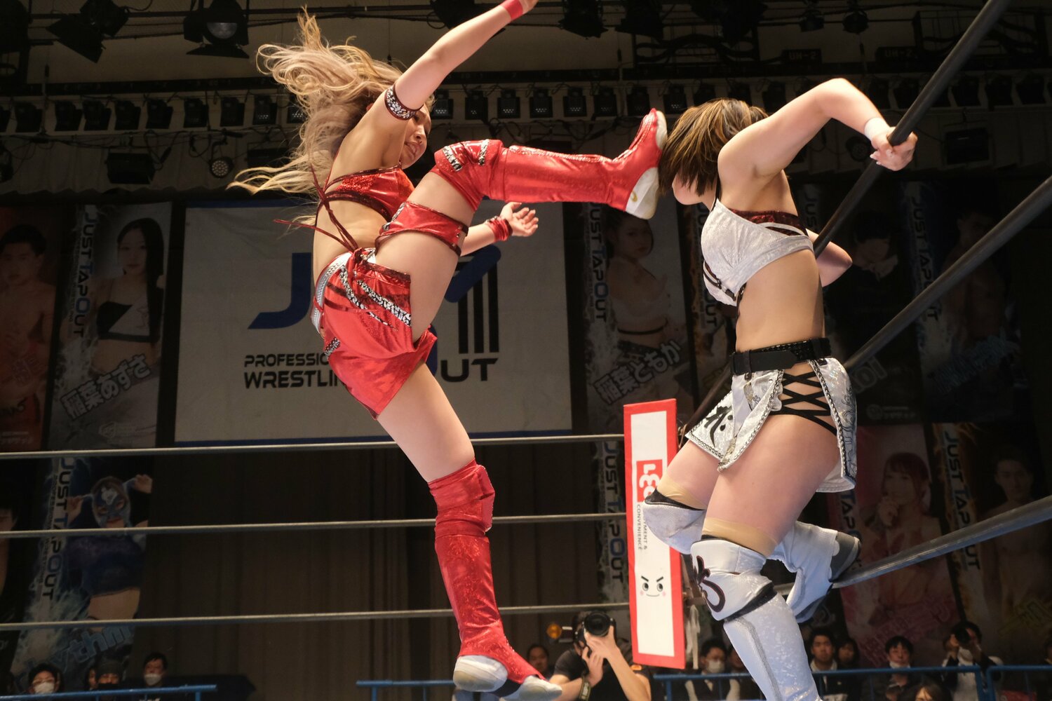 姉・ともかとのタイトルマッチでポテンシャルを全開にした稲葉あずさ　©Norihiro Hashimoto