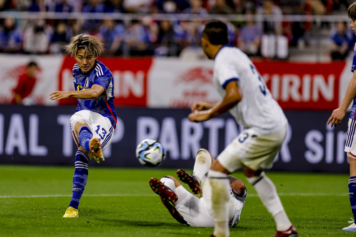 中村のストロングポイントはフィニッシュの巧みさにある　©Kiichi Matsumoto