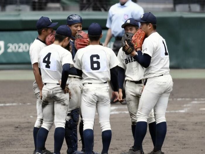 高校野球九州大会、球場ヨコの公立高でスゴい“逸材バッター”に出会った話「高校通算はまだ25本ですけど…」＜Number Web＞ photograph by KYODO