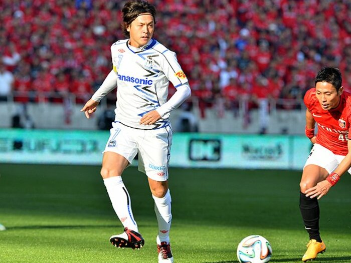 G大阪が変身した「大人のチーム」。浦和にかかる重圧と、3冠の可能性。＜Number Web＞ photograph by J.LEAGUE PHOTOS